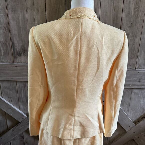 John Meyer of Norwich Yellow Set Skirt Blazer - Picture 3 of 13